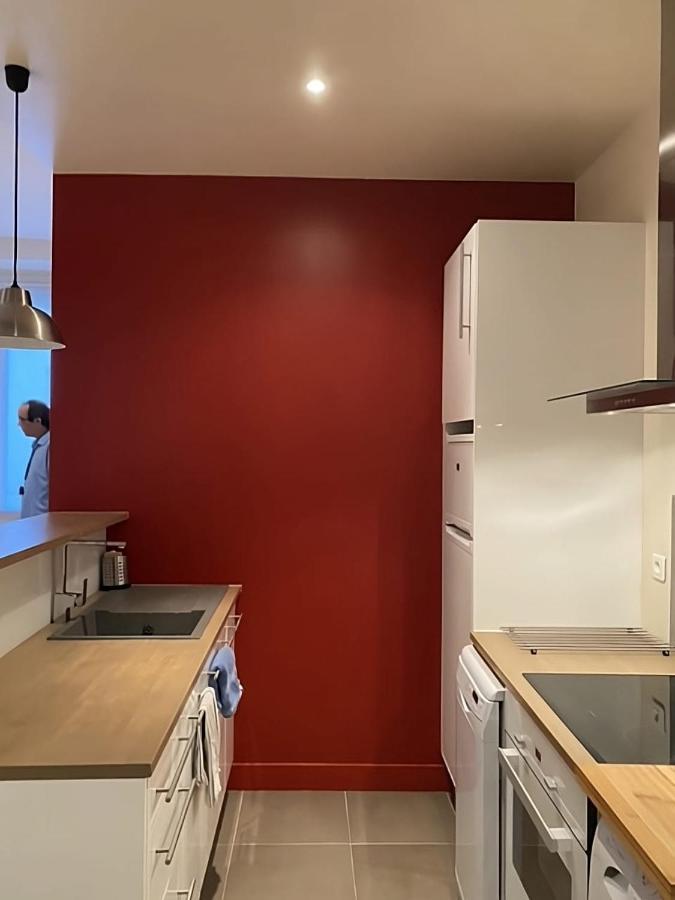 Modern Apartment In The Heart Of St-Germain パリ エクステリア 写真