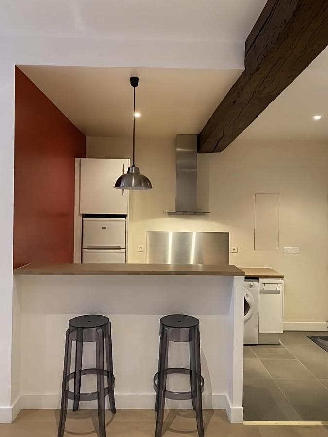 Modern Apartment In The Heart Of St-Germain パリ エクステリア 写真